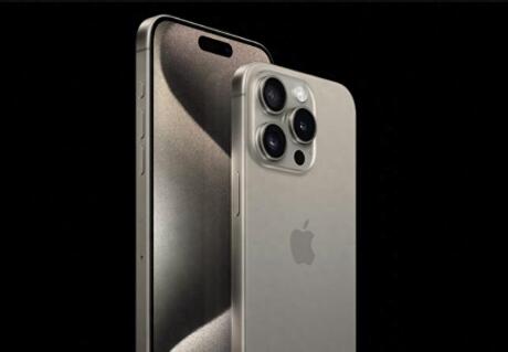iPhone 15 换 C 口背后的故事
